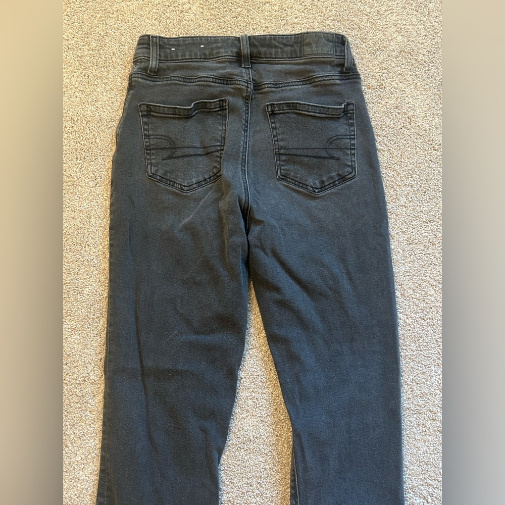 American Eagle Jeans. Black Distressed